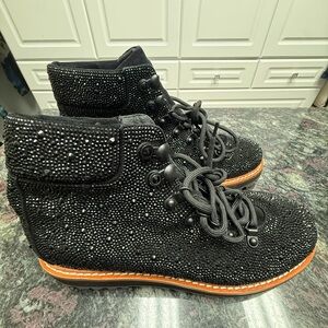Lola Cruz Black Studded Women's Boots Gorgeous Size 40